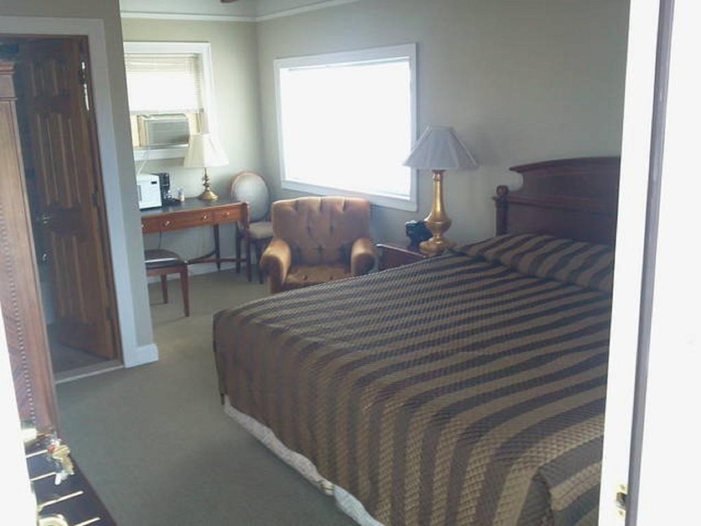 Golden Gate Lodging Plattsburgh Extérieur photo