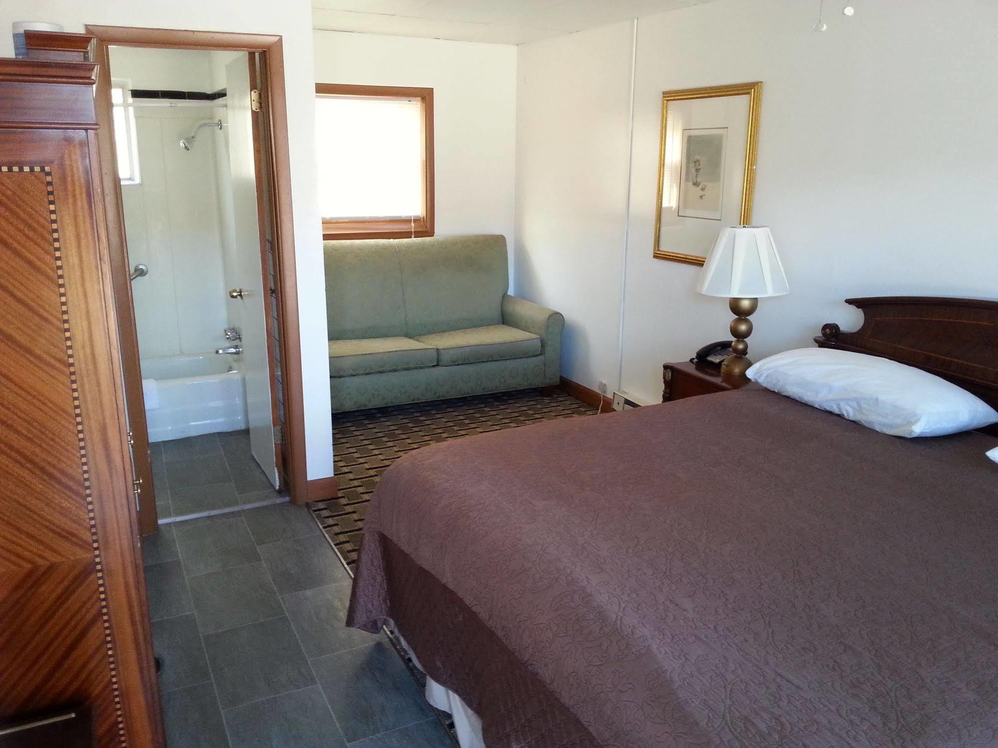 Golden Gate Lodging Plattsburgh Extérieur photo