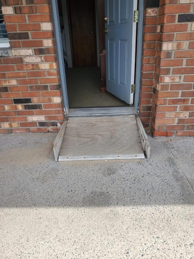 Golden Gate Lodging Plattsburgh Extérieur photo